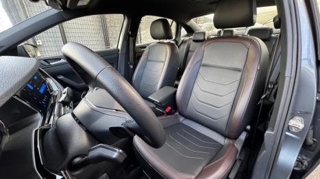 VOLKSWAGEN Virtus 1.0 4P 200 TSI FLEX HIGHLINE AUTOMTICO, Foto 11