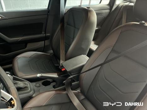 VOLKSWAGEN Virtus 1.0 4P 200 TSI FLEX HIGHLINE AUTOMTICO, Foto 13