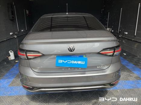 VOLKSWAGEN Virtus 1.0 4P 200 TSI FLEX HIGHLINE AUTOMTICO, Foto 16