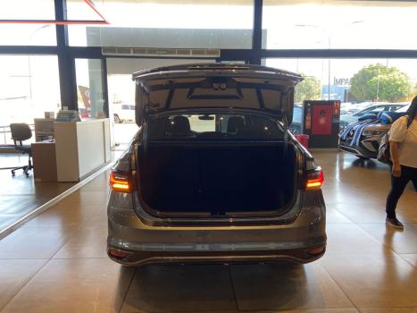 VOLKSWAGEN Virtus 1.4 4P 250 TSI EXCLUSIVE AUTOMTICO, Foto 12