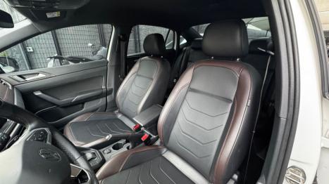 VOLKSWAGEN Virtus 1.0 4P 200 TSI FLEX HIGHLINE AUTOMTICO, Foto 11