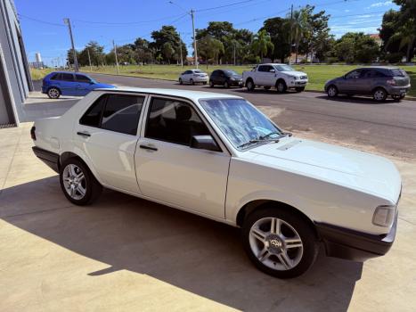 VOLKSWAGEN Voyage 1.8 4P GL, Foto 7