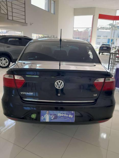 VOLKSWAGEN Voyage 1.6 4P FLEX HIGHLINE, Foto 5