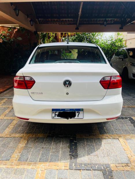 VOLKSWAGEN Voyage 1.0 4P FLEX, Foto 3