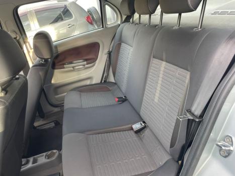 VOLKSWAGEN Voyage 1.6 4P FLEX HIGHLINE, Foto 10
