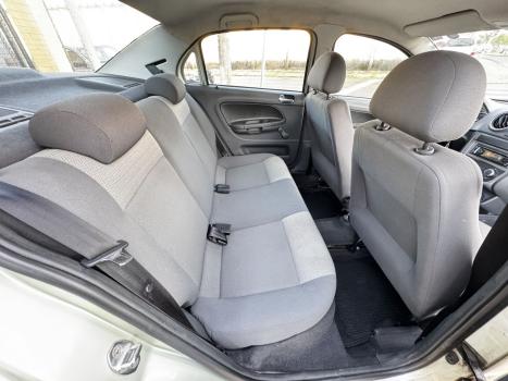 VOLKSWAGEN Voyage 1.6 4P FLEX, Foto 8