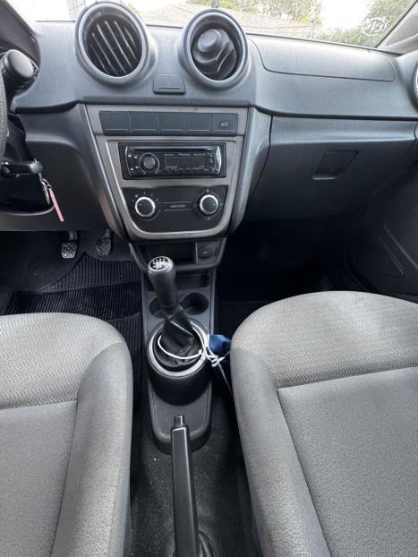 VOLKSWAGEN Voyage 1.6 4P FLEX, Foto 10