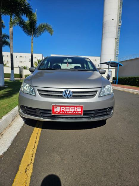 VOLKSWAGEN Voyage 1.0 4P FLEX, Foto 2
