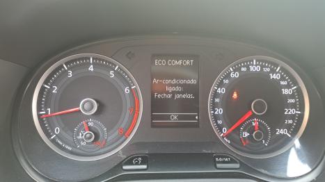 VOLKSWAGEN Voyage 1.6 4P FLEX, Foto 9