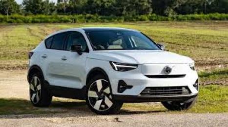 VOLVO C40 P6 4P ELETRIC RECHARGE PLUS, Foto 3