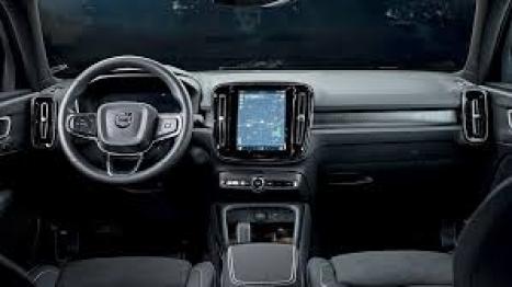 VOLVO C40 P6 4P ELETRIC RECHARGE PLUS, Foto 5