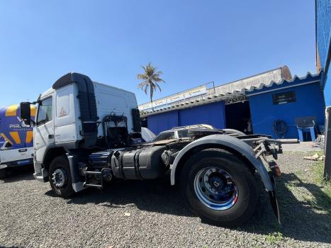 VOLVO FM 370 6X2, Foto 5
