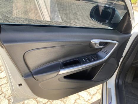VOLVO V60 3.0 24V T6 R DESIGN TURBO AUTOMTICO, Foto 14