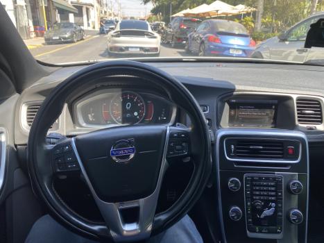VOLVO V60 3.0 24V T6 R DESIGN TURBO AUTOMTICO, Foto 16