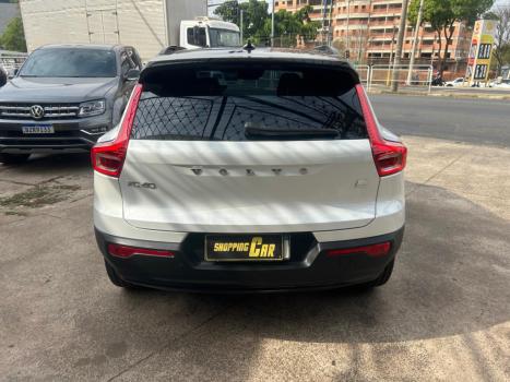 VOLVO XC40 1.5 16V 4P T5 RECHARGE HBRIDO R-DESIGN GEARTRONIC AUTOMTICO, Foto 3