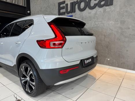VOLVO XC40 1.5 16V 4P T5 RECHARGE HBRIDO INSCRIPTION GEARTRONIC AUTOMTICO, Foto 7