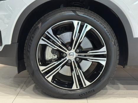 VOLVO XC40 1.5 16V 4P T5 RECHARGE HBRIDO INSCRIPTION GEARTRONIC AUTOMTICO, Foto 8