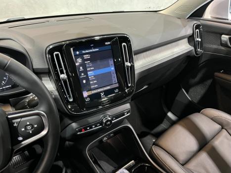 VOLVO XC40 1.5 16V 4P T5 RECHARGE HBRIDO INSCRIPTION GEARTRONIC AUTOMTICO, Foto 14