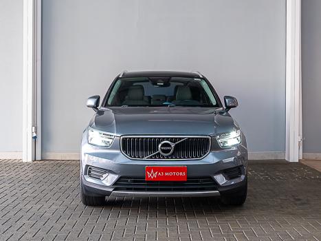 VOLVO XC40 2.0 16V 4P T5 TURBO MOMENTUM AWD GEARTRONIC AUTOMTICO, Foto 2