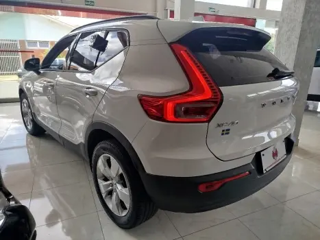 VOLVO XC40 2.0 16V 4P T4 TURBO GEARTRONIC AUTOMTICO, Foto 4