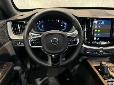 VOLVO XC60 2.0 16V 4P T8 HYBRID R-DESIGN AWD GEARTRONIC AUTOMTICO, Foto 11