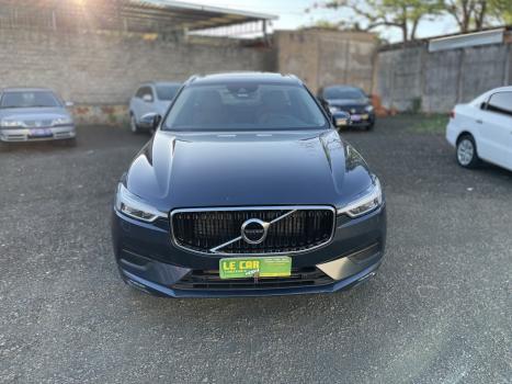 VOLVO XC60 2.0 4P D5 MOMENTUM DIESEL AWD GEARTRONIC, Foto 2