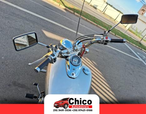 YAMAHA Drag Star 650, Foto 3