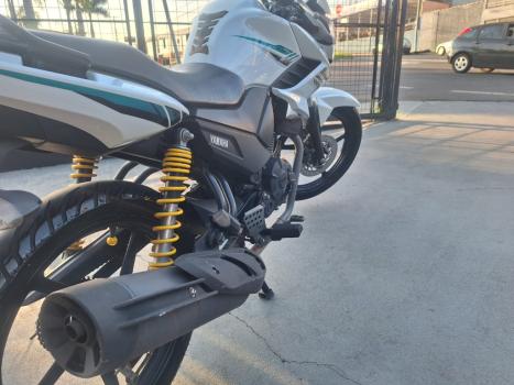 YAMAHA Fazer YS 150 SED, Foto 7
