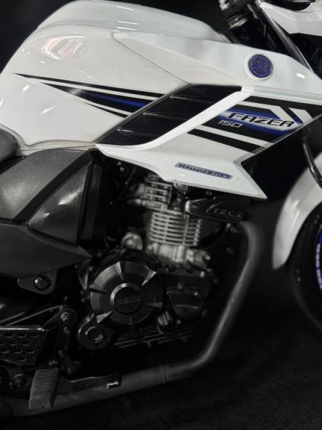 YAMAHA Fazer YS 150 SED, Foto 6