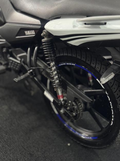 YAMAHA Fazer YS 150 SED, Foto 9