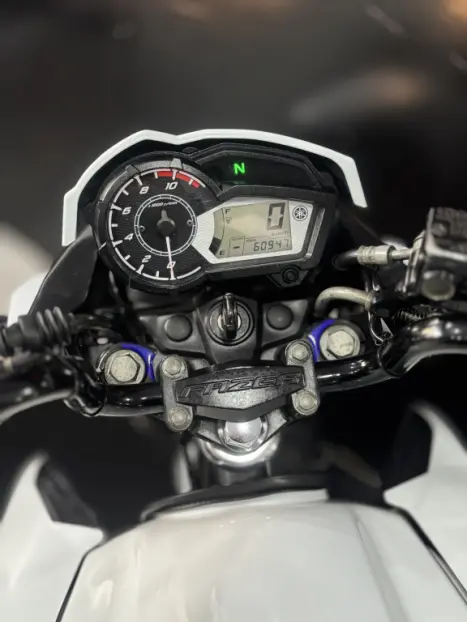 YAMAHA Fazer YS 150 SED, Foto 11