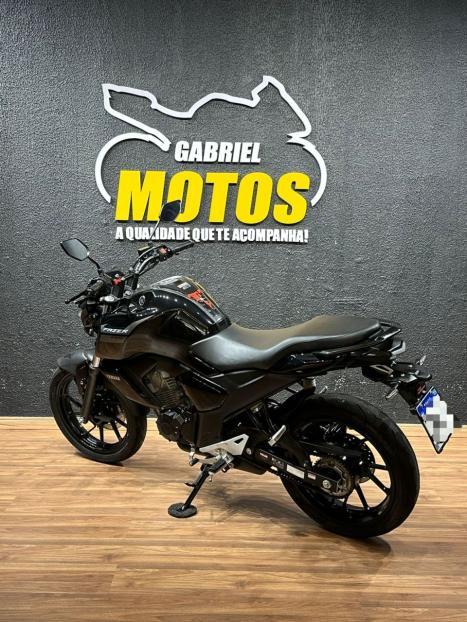 YAMAHA FZ 15 Fazer ABS, Foto 5