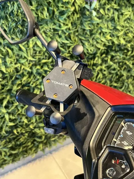 YAMAHA FZ 15 Fazer ABS, Foto 7