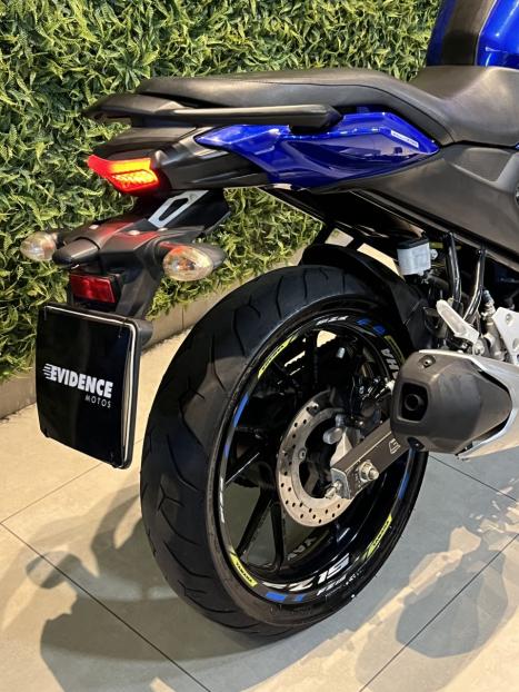 YAMAHA FZ 15 Fazer ABS, Foto 3