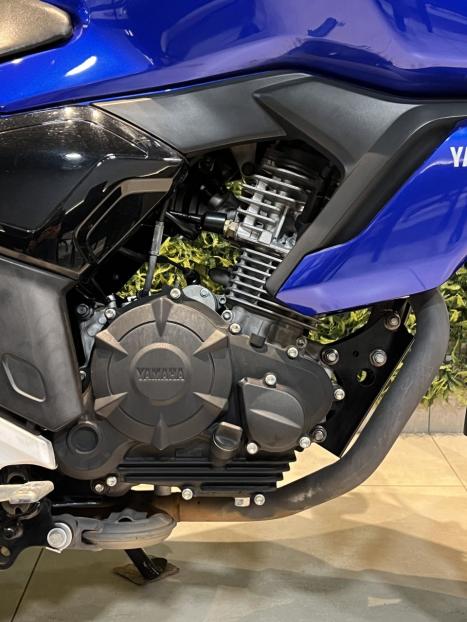 YAMAHA FZ 15 Fazer ABS, Foto 8