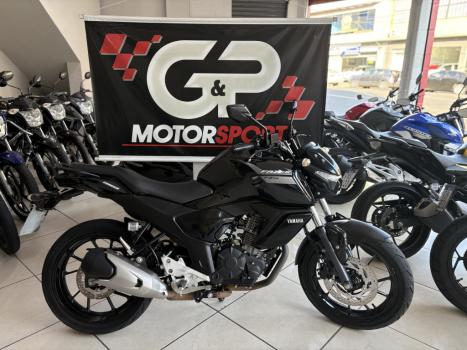 YAMAHA FZ 15 Fazer ABS, Foto 1