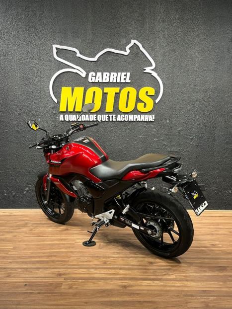 YAMAHA FZ 15 Fazer ABS, Foto 6