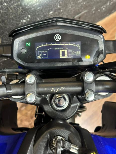 YAMAHA FZ 15 Fazer ABS, Foto 7