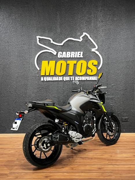 YAMAHA FZ 25 250 Fazer Flex , Foto 6