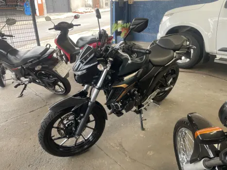 YAMAHA FZ 25 250 Fazer Flex , Foto 7