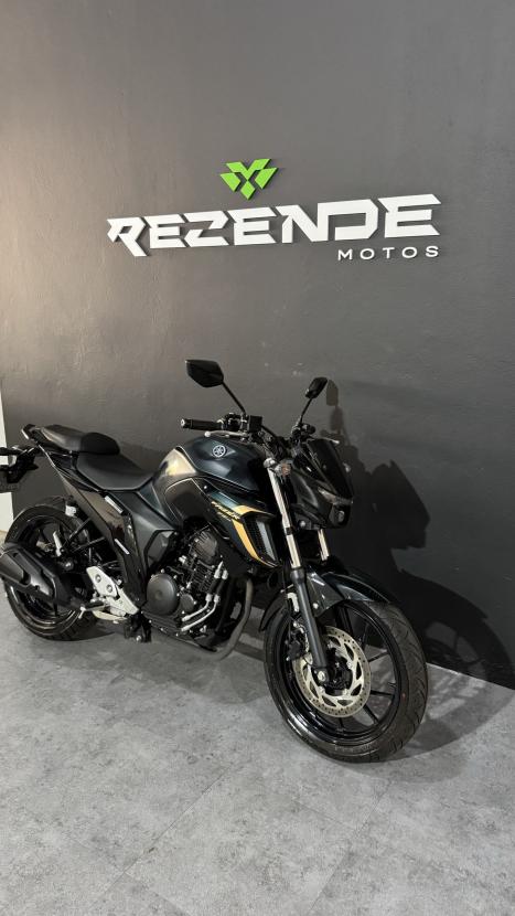 YAMAHA FZ 25 250 Fazer Flex , Foto 6