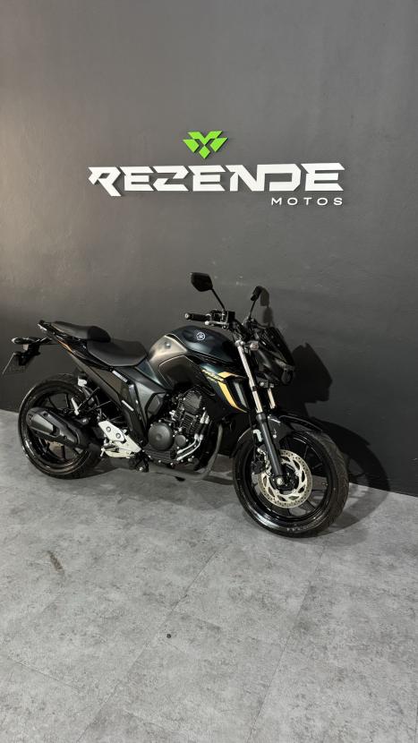 YAMAHA FZ 25 250 Fazer Flex , Foto 7