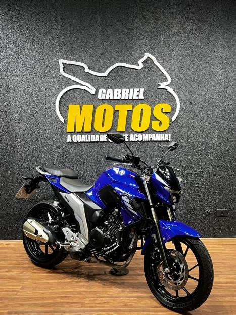 YAMAHA FZ 25 250 Fazer Flex , Foto 3