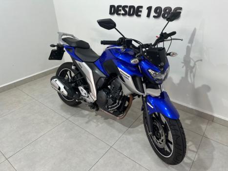 YAMAHA FZ 25 250 Fazer Flex , Foto 3