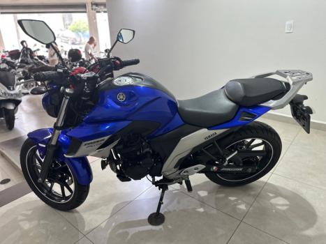 YAMAHA FZ 25 250 Fazer Flex , Foto 4