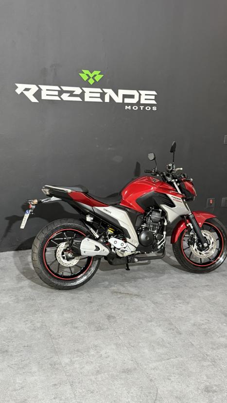 YAMAHA FZ 25 250 Fazer Flex , Foto 9