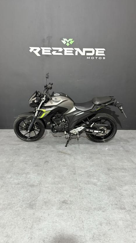 YAMAHA FZ 25 250 Fazer Flex , Foto 12