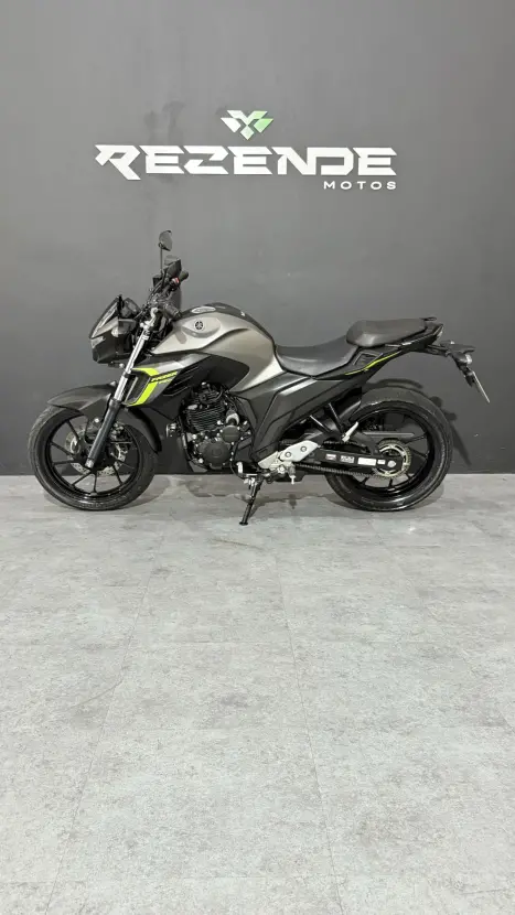 YAMAHA FZ 25 250 Fazer Flex , Foto 13