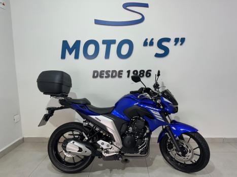 YAMAHA FZ 25 250 Fazer Flex , Foto 1