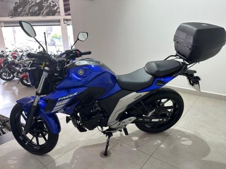 YAMAHA FZ 25 250 Fazer Flex , Foto 4